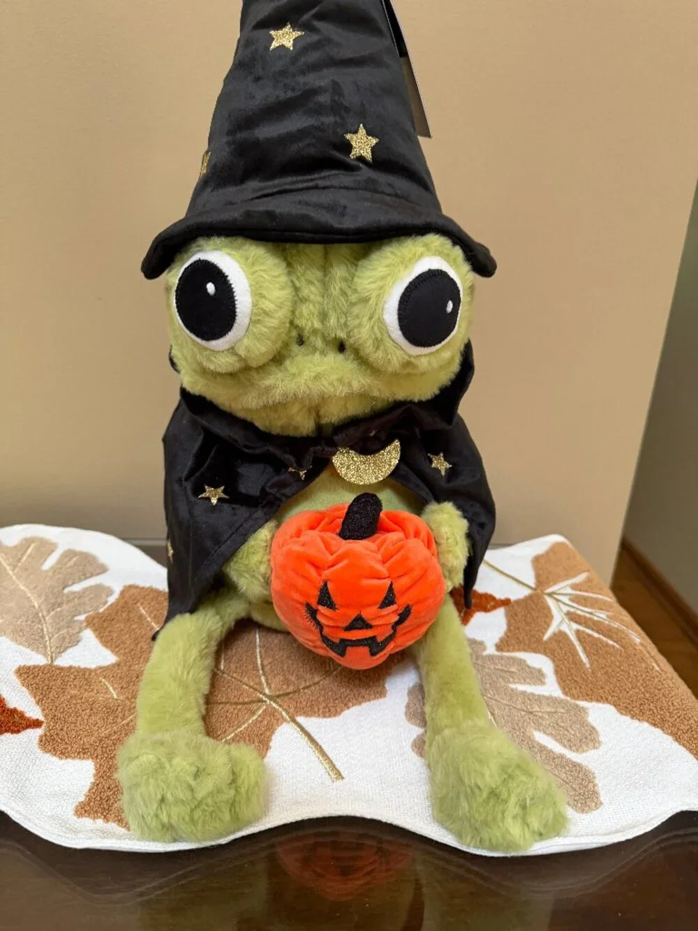 Moonlight Manor Wizard & Pumpkin Frogs U PICK  Purple /Black Capes Halloween NWT